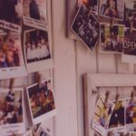 electronic picture frames display digital photos