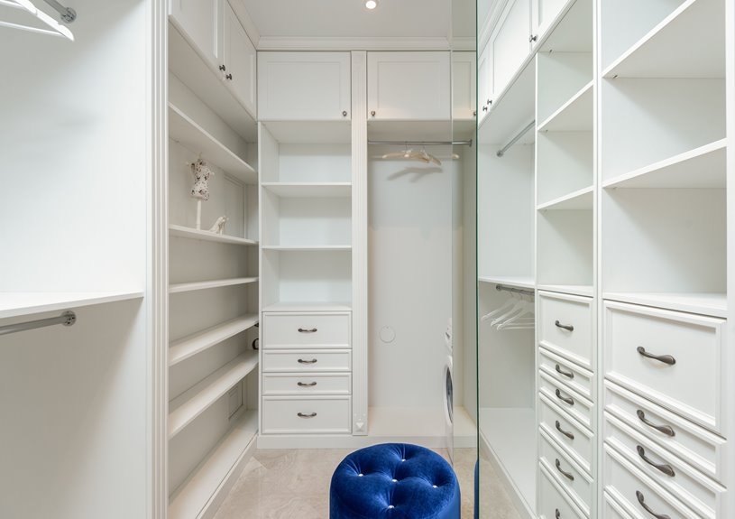 maximize wardrobe storage efficiently